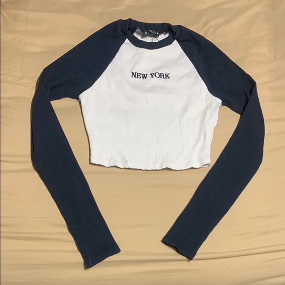 Zara Tops - Zara New York Ribbed Crop Top